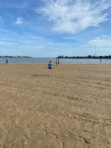 Photo de galerie - Baby-sitting, garde périscolaire , aide aux devoirs. J’ai une formation aux premiers secours et j’ai moi- même des enfants soit une belle expérience avec les enfants. 