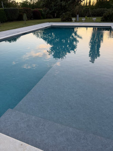 Photo de galerie - Entretien piscine