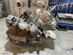 Photo de galerie - Réfection moteur complet 125YZ 2003