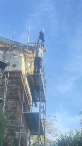 Photo de galerie - Rénovation complète de la peinture de la façade.