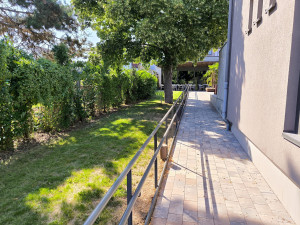 Photo de galerie - Tonte de pelouse - Débroussaillage