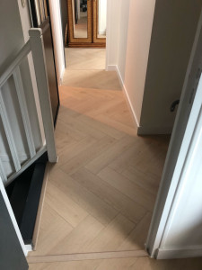 Photo de galerie - Pose de parquet - Revêtement de sol