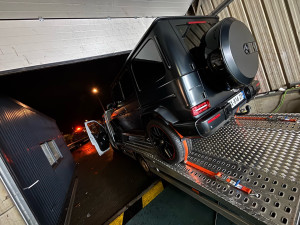 Photo de galerie - Remorquage  de ce mastodonte sortie de carrosserie ✅✅