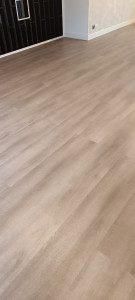 Photo de galerie - Pose de parquet.