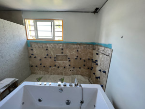 Photo de galerie - Création de salle de bain et pose de carrelage