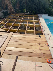 Photo de galerie - Terrasse Extérieure en bois exotique