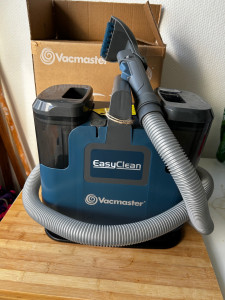 Photo de galerie - Je loue une machine à nettoyer tapis matelas et canapé