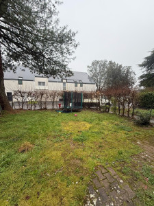 Photo de galerie - Arrachage de haies adjacentes à la clôture existante 