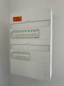 Photo de galerie - Réalisation d’un tableau électrique en rénovation 