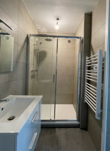 Photo de galerie - Renovation complète d’une salle de bain