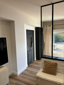 Photo de galerie - Pose d’un sol pvc et de plinthes 