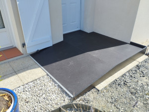 Photo de galerie - Création d'une rampe PMR 