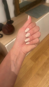 Photo de galerie - Ongle en gel  
 