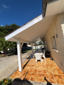 Photo de galerie - Pose de lambris pvc et bandeaux pvc 