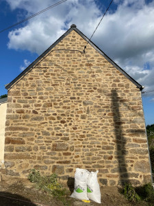 Photo de galerie - L’état du pignon après notre intervention.