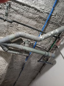 Photo de galerie - Réparation fuite sur tuyau écoulement 