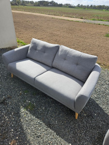 Photo de galerie - Nettoyage canapé 