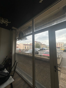 Photo de galerie - Nettoyeur de vitres