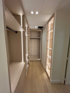 Photo de galerie - Dressing en chêne 