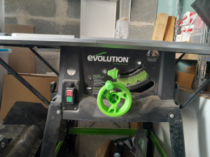 Photo de galerie - Bricolage et multi services