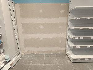 Photo de galerie - Remise en état de placo dans un magasin suite a un sinistre 