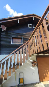 Photo de galerie - Lasure façade sud et palines
peinture fer rambarde