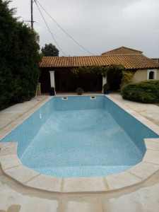Photo de galerie - Rénovation complète de piscine 