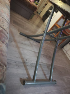 Photo de galerie - Poussière et serpillière 