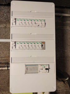 Photo de galerie - Mise au norme tableau + installation électrique maison 250m2