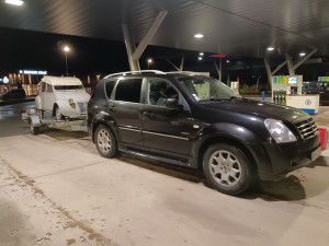 Photo de galerie - Transport d'un véhicule ancien sur plateau de 1300kgs 
 