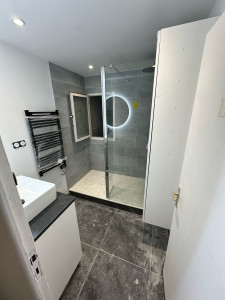 Photo de galerie - Salle de bain après 