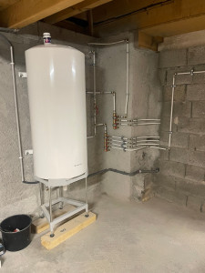 Photo de galerie - Installation complète chauffe eau + distribution d’eau chaude et froide 