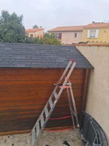 Photo de galerie - Pose single sur cabane de cantier