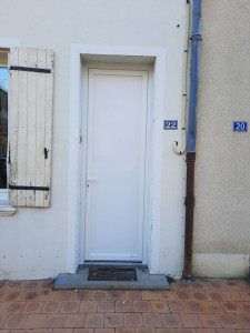 Photo de galerie - Pose d'une porte d'entrée 