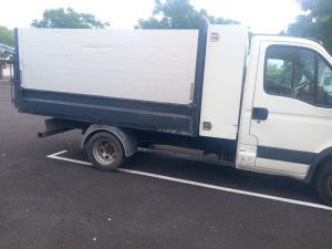 Photo de galerie - Enlèvement de gravats avec camion benne etc...