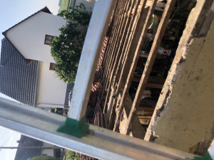 Photo de galerie - Avant pose de tôle laqué