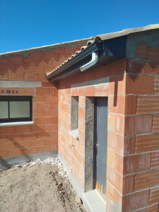 Photo de galerie - Bricolage et multi services