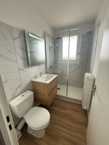 Photo de galerie - Salle de bain complète 