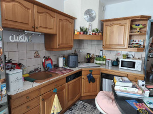 Photo de galerie - Changement de cuisine et Aménagement d'une niche dans l'angle et mise au normes des branchement électriques et modifications de l'évacuation 