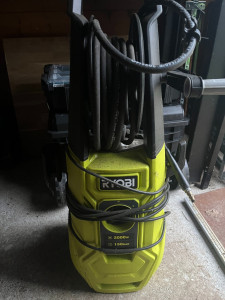 Photo de galerie - Nettoyeur haute pression / Karcher