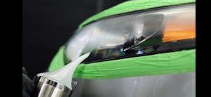 Photo de galerie - Phare plastique comme neuf après le intervention spécial 