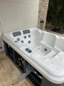 Photo de galerie - Installation d’un baignoire 