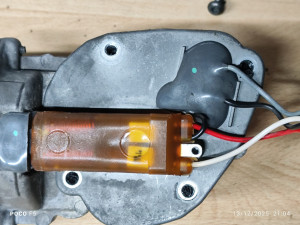 Photo de galerie - Réparation électronique moteur d'essuie glace avant 