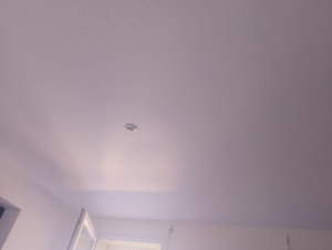 Photo de galerie - Mise en place point lumineux 
enduit
ponçage peinture double couche 
