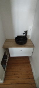 Photo de galerie - Pose complète d'un lavabo, mitigeur et évacuation. 