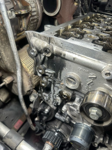 Photo de galerie - Changement  arbres à cames Kia + distribution 