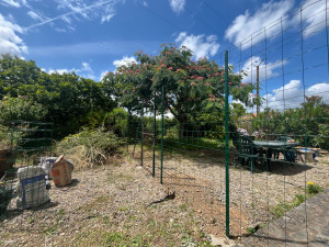 Photo de galerie - Réalisation d’une clôture grillage souple