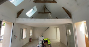 Photo de galerie - Pose des bandes et application d’un enduit total 