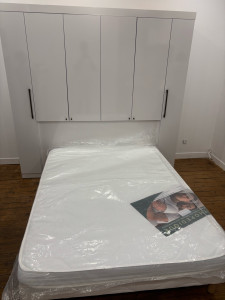 Photo de galerie - Armoire tête de lit