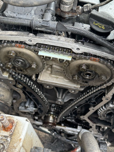 Photo de galerie - Remplacement chaîne de distribution 